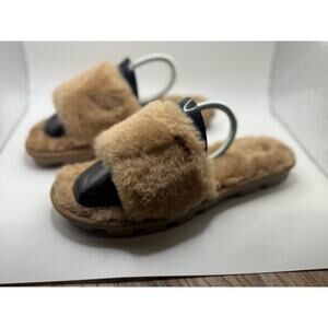 Women’s Ugg Size 9 Faux Fur Slide Sandals  – Cozy Tan